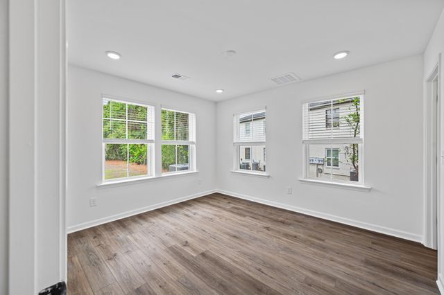 4179 Saint Johns Avenue, North Charleston, SC 29405