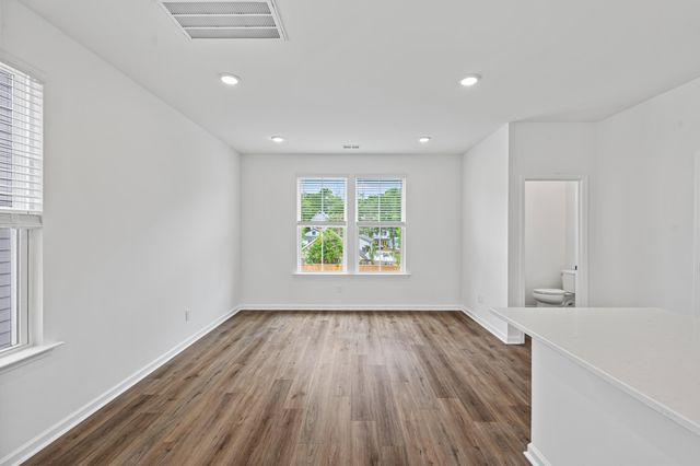 4179 Saint Johns Avenue, North Charleston, SC 29405