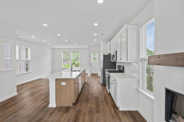 4179 Saint Johns Avenue, North Charleston, SC 29405