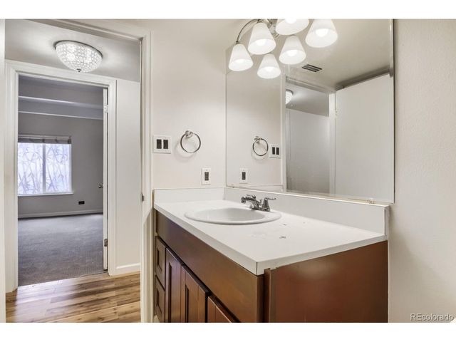 9995 E Harvard Ave 267, Denver, CO 80231