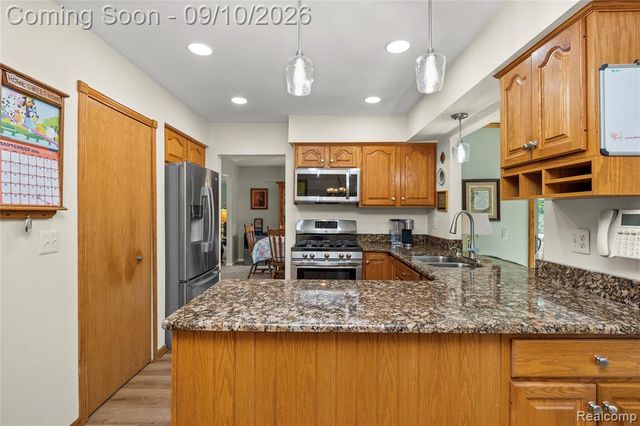 17113 Francavilla Drive, Livonia, MI 48152