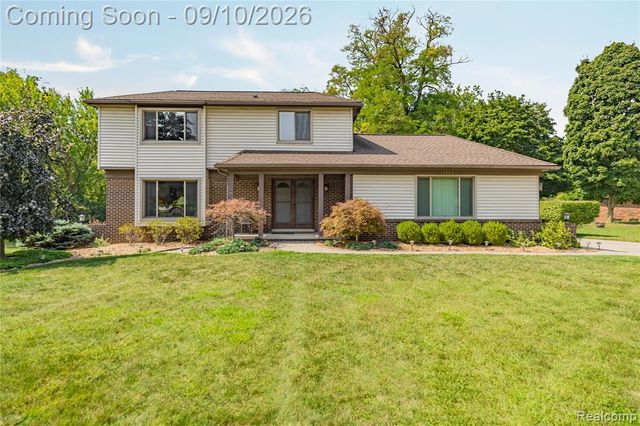 17113 Francavilla Drive, Livonia, MI 48152