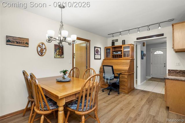 17113 Francavilla Drive, Livonia, MI 48152