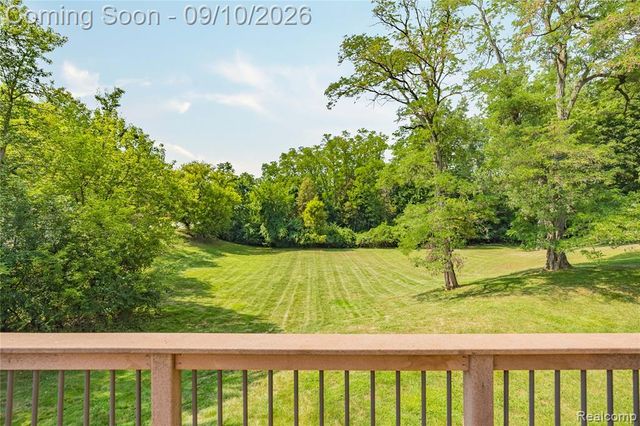 17113 Francavilla Drive, Livonia, MI 48152