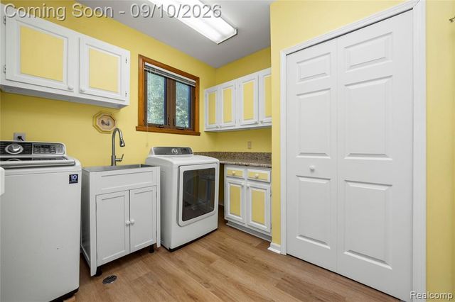 17113 Francavilla Drive, Livonia, MI 48152