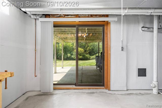 17113 Francavilla Drive, Livonia, MI 48152