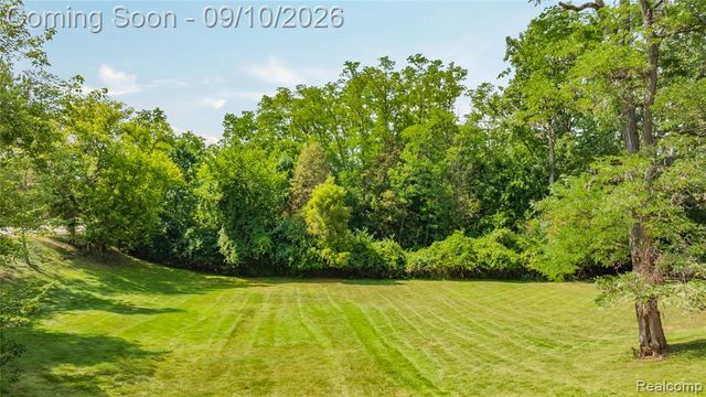 17113 Francavilla Drive, Livonia, MI 48152