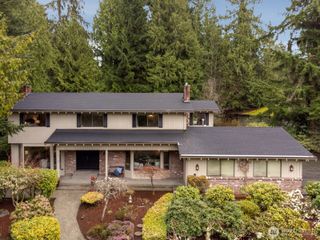13715 51st Avenue W, Edmonds, WA 98026
