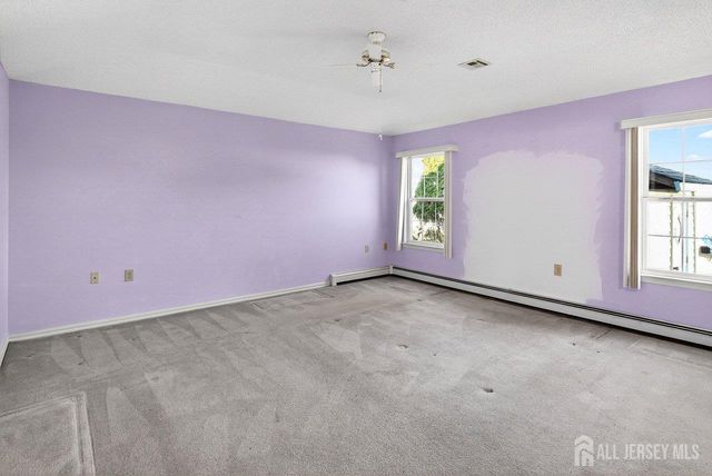 5 Cordoba Court, Toms River, NJ 08757