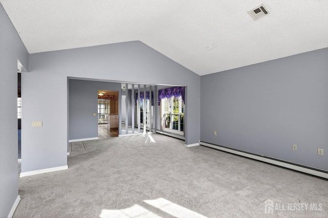 5 Cordoba Court, Toms River, NJ 08757