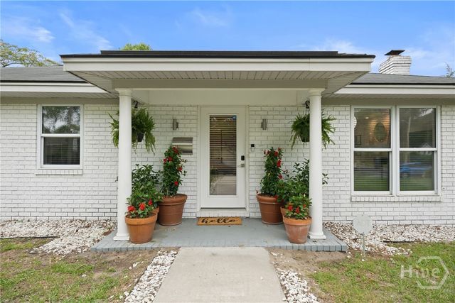 1520 E 49 Street, Savannah, GA 31404