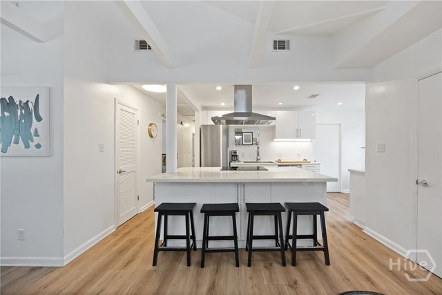 1520 E 49 Street, Savannah, GA 31404