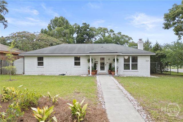 1520 E 49 Street, Savannah, GA 31404