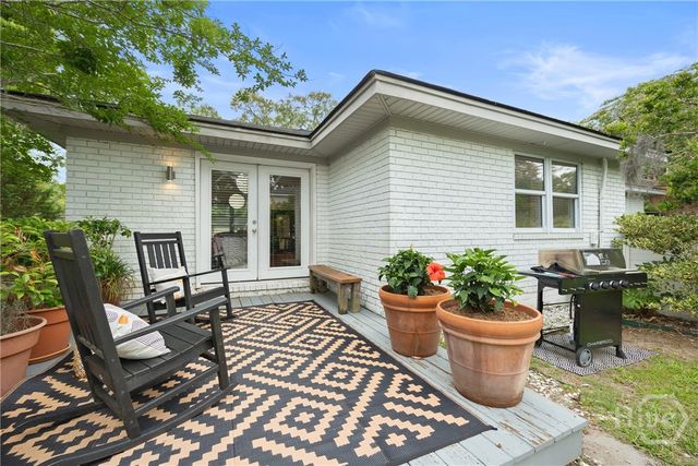 1520 E 49 Street, Savannah, GA 31404