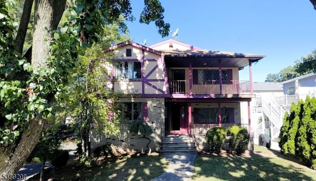 624 Jackson Ave, Roselle Boro, NJ 07203