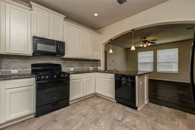 31111 Oneawa Stone Way, Hockley, TX 77447