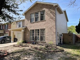 12811 Smokey Pass Circle, Houston, TX 77038
