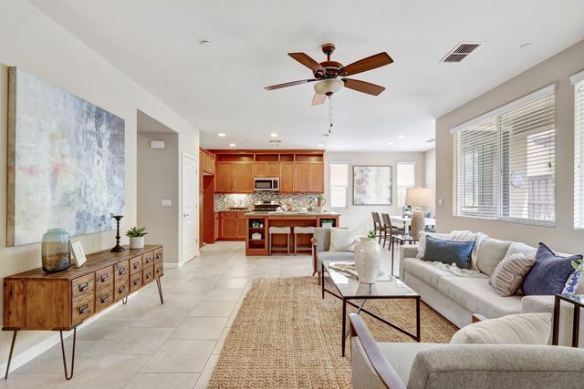 7461 Havenford Way, Sacramento, CA 95829