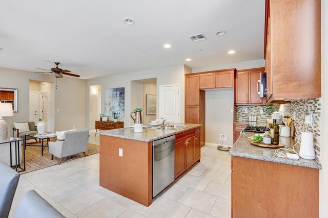7461 Havenford Way, Sacramento, CA 95829