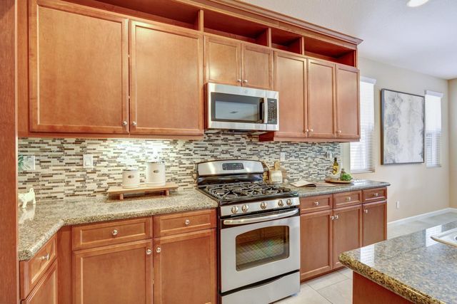 7461 Havenford Way, Sacramento, CA 95829