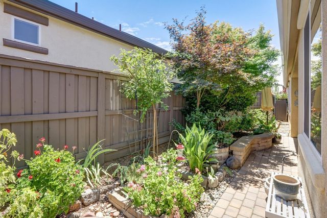 7461 Havenford Way, Sacramento, CA 95829