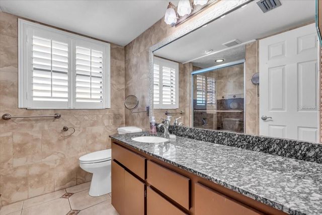 10301 GULF BOULEVARD 302, Treasure Island, FL 33706