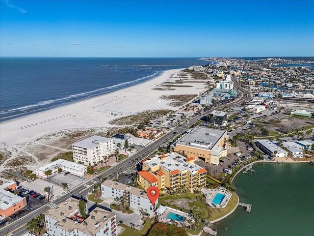 10301 GULF BOULEVARD 302, Treasure Island, FL 33706