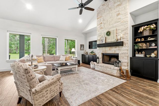 481 Camwood Street, Magnolia, TX 77355