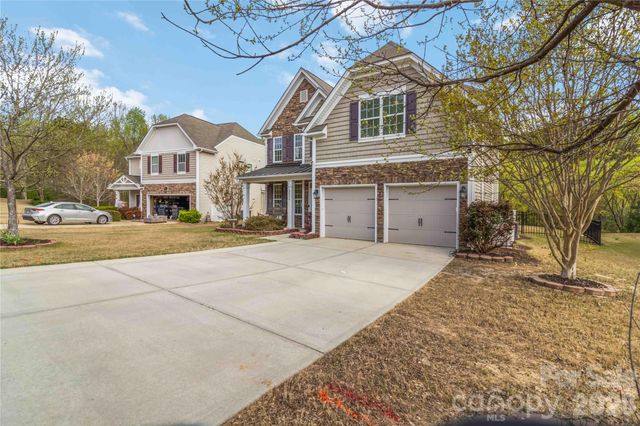 2049 Lakebridge Drive, Fort Mill, SC 29715