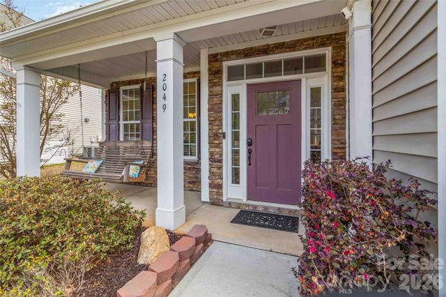 2049 Lakebridge Drive, Fort Mill, SC 29715