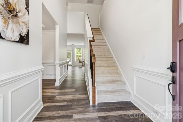 2049 Lakebridge Drive, Fort Mill, SC 29715