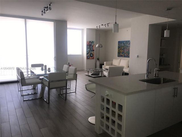 999 SW 1st Avenue 2806, Miami, FL 33130
