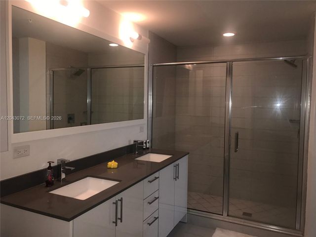 999 SW 1st Avenue 2806, Miami, FL 33130