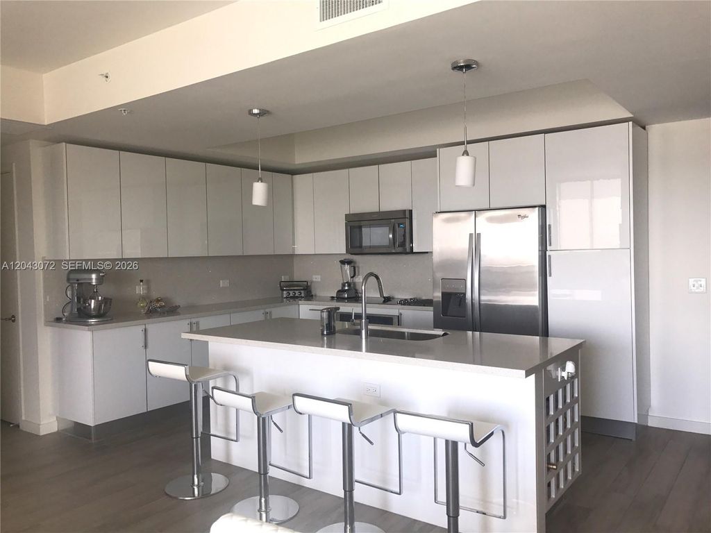 999 SW 1st Avenue 2806, Miami, FL 33130