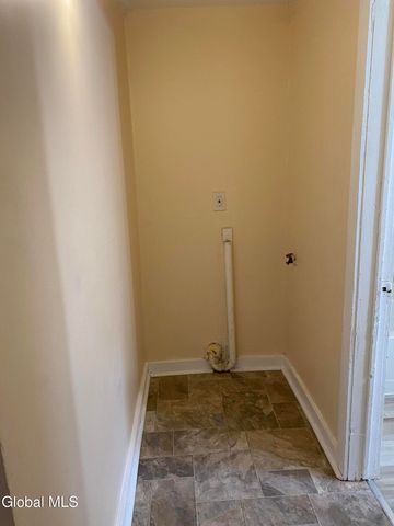 374 8th Street, Troy, NY 12180