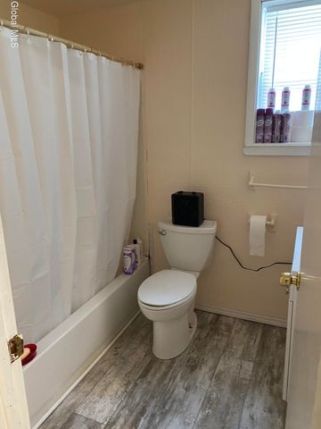 374 8th Street, Troy, NY 12180