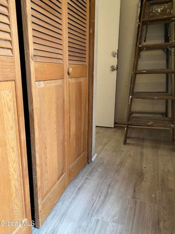 374 8th Street, Troy, NY 12180