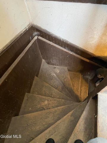 374 8th Street, Troy, NY 12180