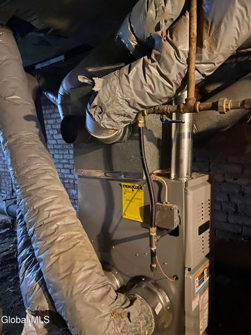 374 8th Street, Troy, NY 12180