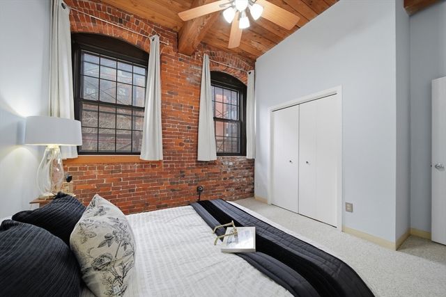 50 Rantoul St 204, Beverly, MA 01915