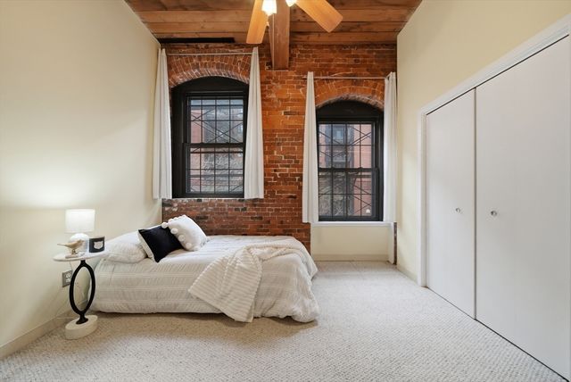 50 Rantoul St 204, Beverly, MA 01915