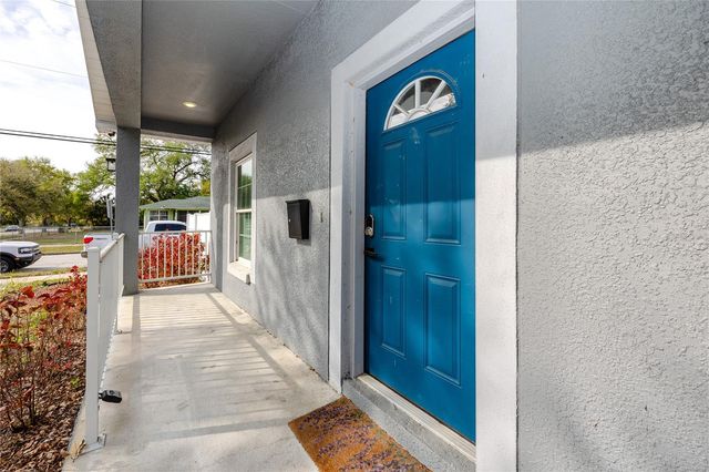 1835 16TH STREET S, St Petersburg, FL 33705