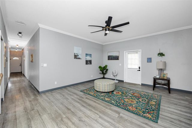 1835 16TH STREET S, St Petersburg, FL 33705