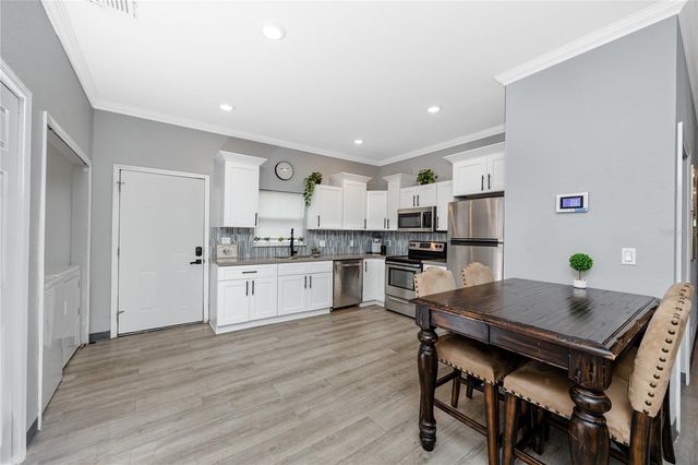 1835 16TH STREET S, St Petersburg, FL 33705