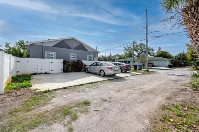 1835 16TH STREET S, St Petersburg, FL 33705