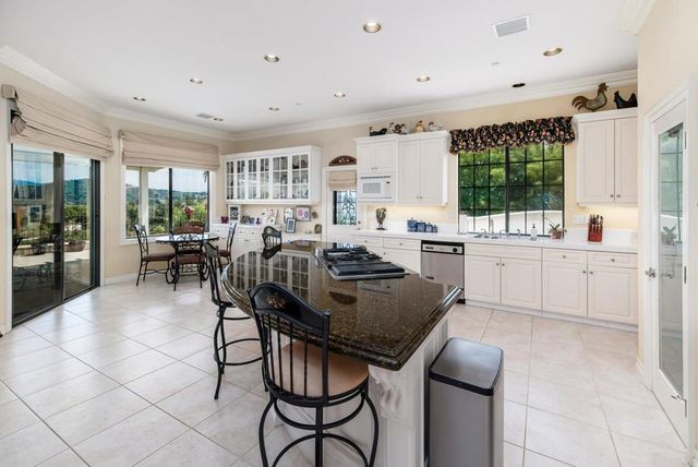 3610 Genista Place, Fallbrook, CA 92028