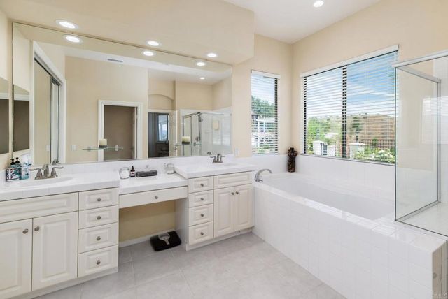 3610 Genista Place, Fallbrook, CA 92028