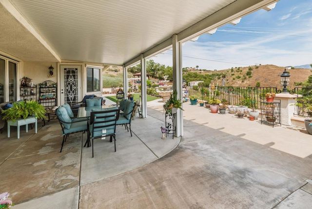 3610 Genista Place, Fallbrook, CA 92028