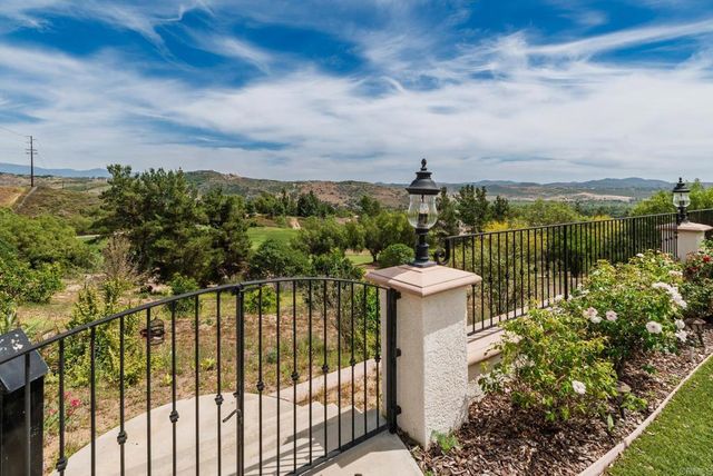 3610 Genista Place, Fallbrook, CA 92028