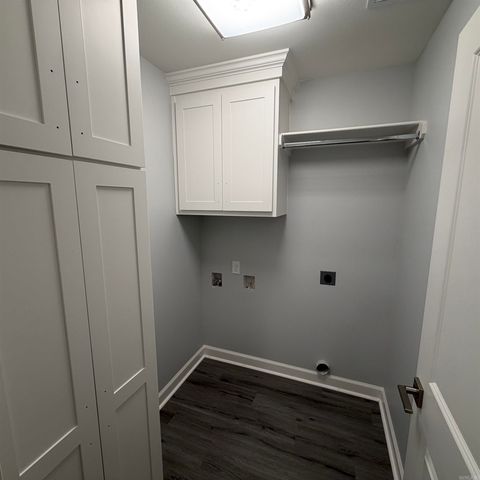 1041 Duke Drive, Bauxite, AR 72011